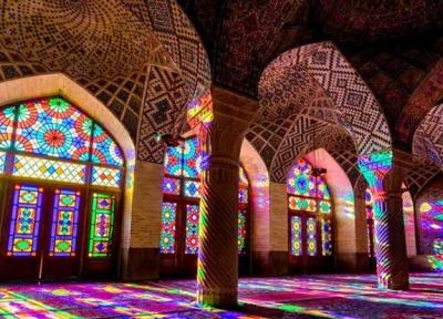 بازسازی درهای شبستان غربی مسجد نصیرالملک شیراز