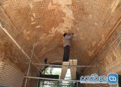 آغاز بازسازی سردر تاریخی گاراژ رحیمی در مرکز تهران