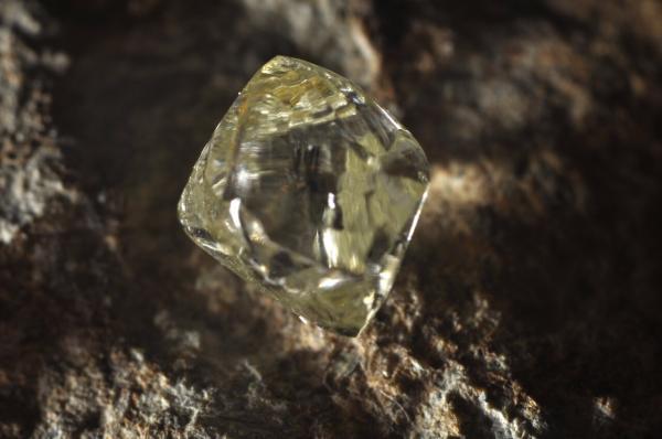 الماس هایی که 700میلیون سال جان سالم به در بردند!، عکس